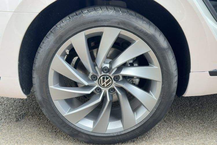 Used Volkswagen FAW-Volkswagen CC 2023 380TSI Striking Edition Exterior 6