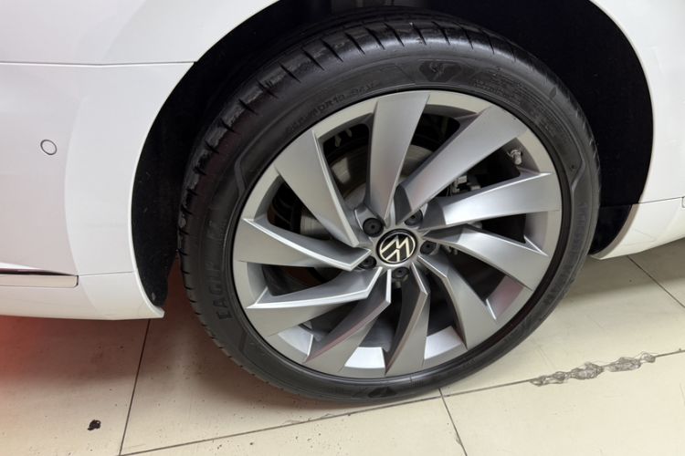 Used Volkswagen FAW-Volkswagen CC 2023 380TSI Striking Edition Exterior 9