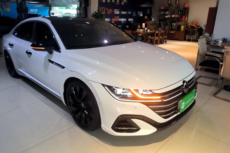 Used Volkswagen FAW-Volkswagen CC 2023 380TSI Striking Edition Front Right 45 Deg