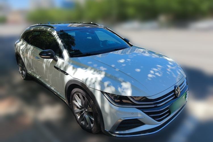 Used Volkswagen FAW-Volkswagen CC 2023 Hunting Vehicle 380TSI Hunter's Heart Edition Front Right 45 Deg