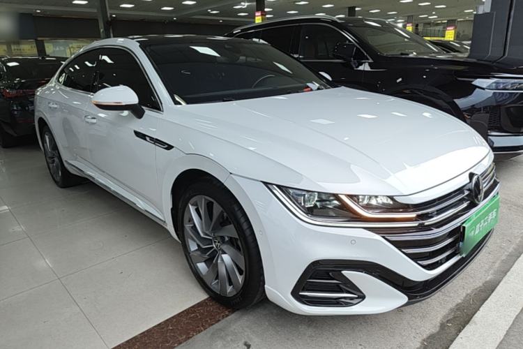 Used Volkswagen FAW-Volkswagen CC 2023 380TSI Striking Edition Front Right 45 Deg