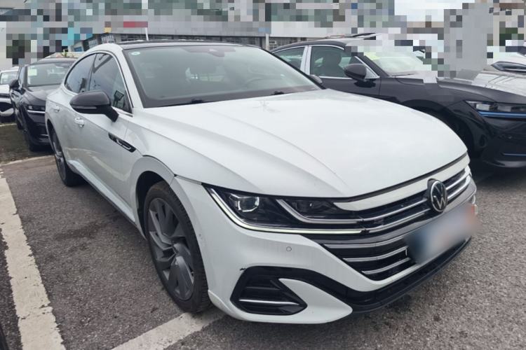 Used Volkswagen FAW-Volkswagen CC 2023 380TSI Striking Edition Front Right 45 Deg