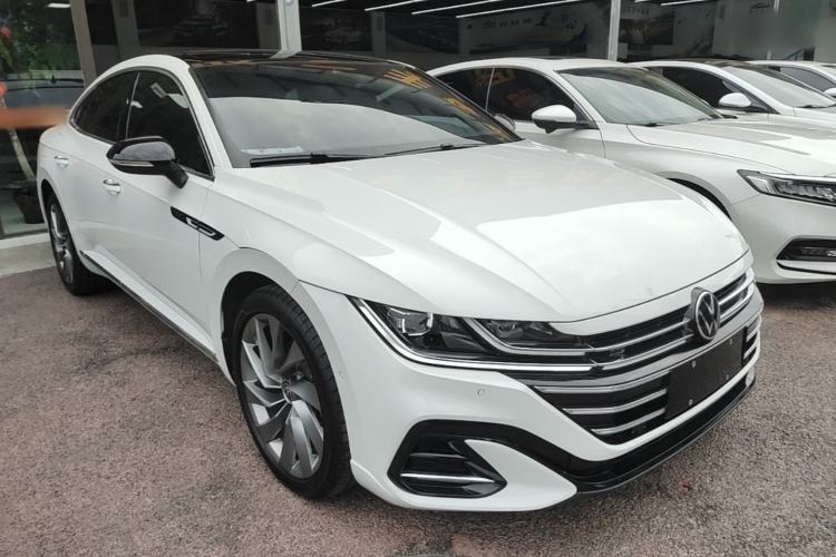 Used Volkswagen FAW-Volkswagen CC 2023 380TSI Striking Edition Front Right 45 Deg