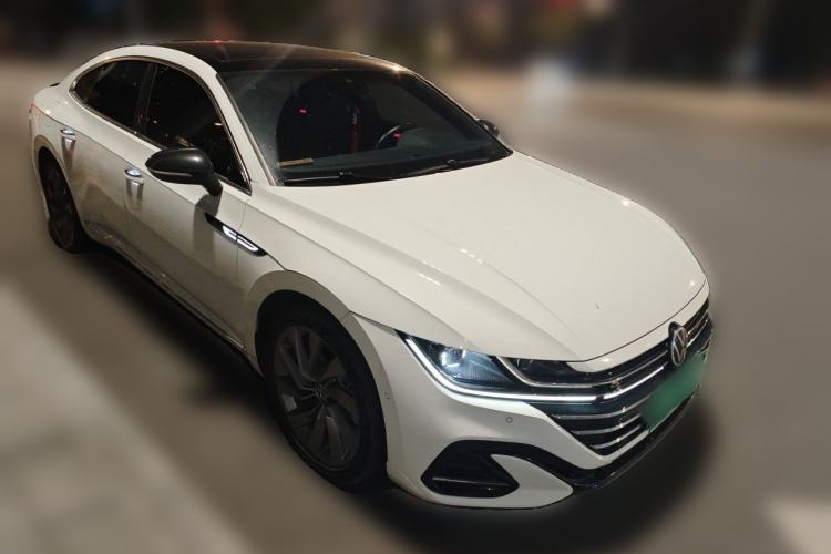 Used Volkswagen FAW-Volkswagen CC 2023 380TSI Striking Edition Front Right 45 Deg