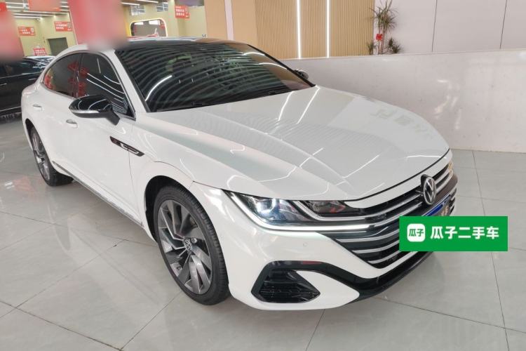 Used Volkswagen FAW-Volkswagen CC 2023 380TSI Striking Edition Front Right 45 Deg