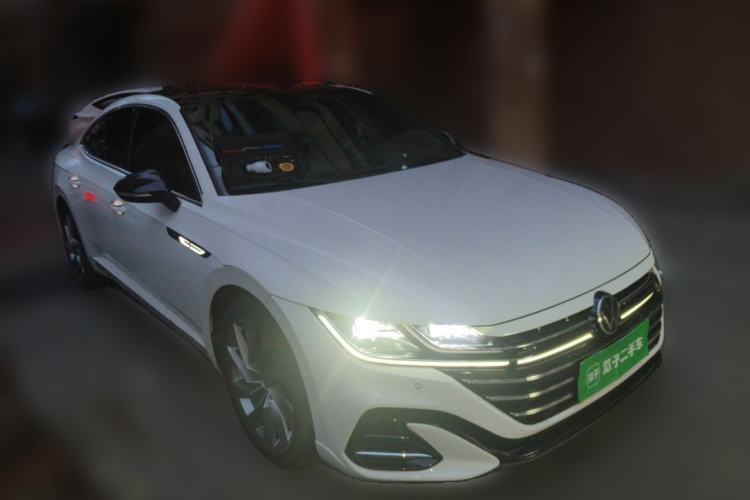 Used Volkswagen FAW-Volkswagen CC 2023 380TSI Striking Edition Front Right 45 Deg