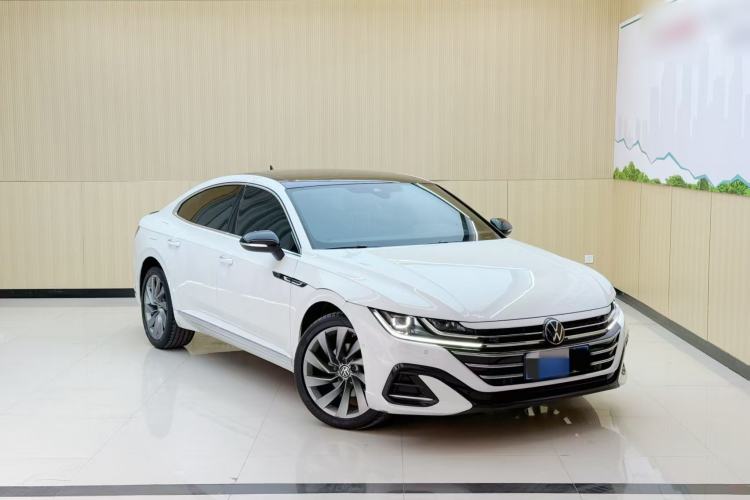 Used Volkswagen FAW-Volkswagen CC 2023 380TSI Striking Edition Front Right 45 Deg