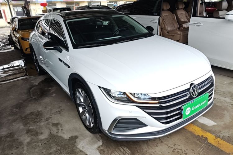 Used Volkswagen FAW-Volkswagen CC 2023 Hunting Vehicle 380TSI Hunter's Heart Edition Front Right 45 Deg