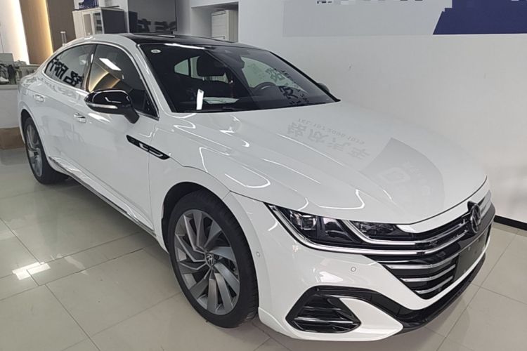 Used Volkswagen FAW-Volkswagen CC 2023 380TSI Striking Edition Front Right 45 Deg
