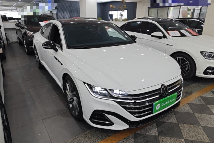 Used Volkswagen FAW-Volkswagen CC 2023 380TSI Striking Edition Front Right 45 Deg