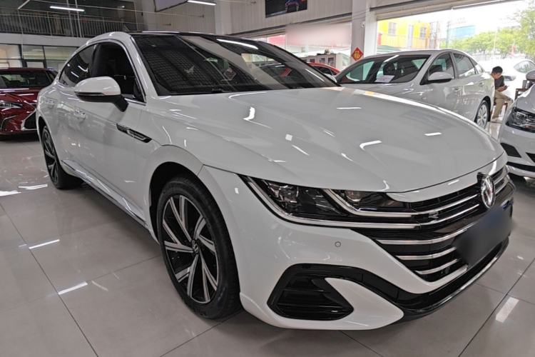 Used Volkswagen FAW-Volkswagen CC 2023 330TSI Ignite Edition Front Right 45 Deg