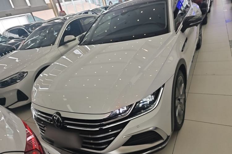 Used Volkswagen FAW-Volkswagen CC 2023 Hunting Vehicle 380TSI Hunter's Heart Edition Front