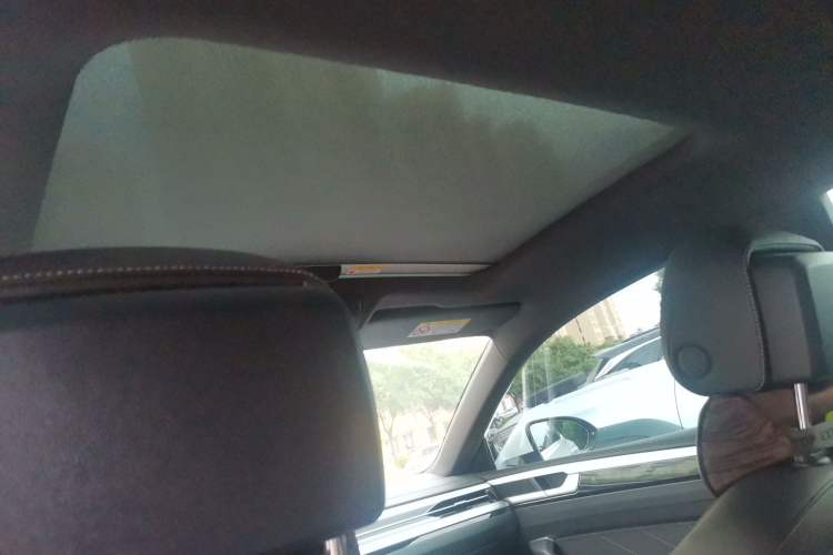 Used Volkswagen FAW-Volkswagen CC 2023 330TSI Ignite Edition Headliner