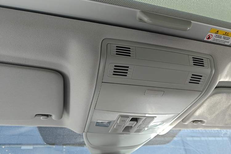 Used Volkswagen FAW-Volkswagen CC 2023 380TSI Striking Edition Headliner