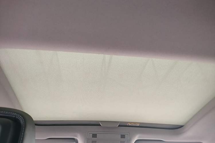 Used Volkswagen FAW-Volkswagen CC 2023 380TSI Striking Edition Headliner