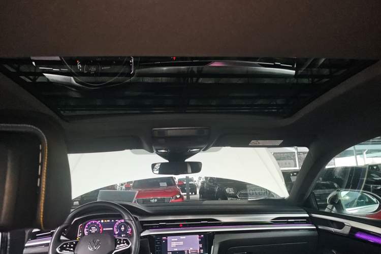 Used Volkswagen FAW-Volkswagen CC 2023 380TSI Striking Edition Headliner