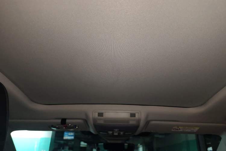 Used Volkswagen FAW-Volkswagen CC 2023 Hunting Vehicle 380TSI Hunter's Heart Edition Headliner