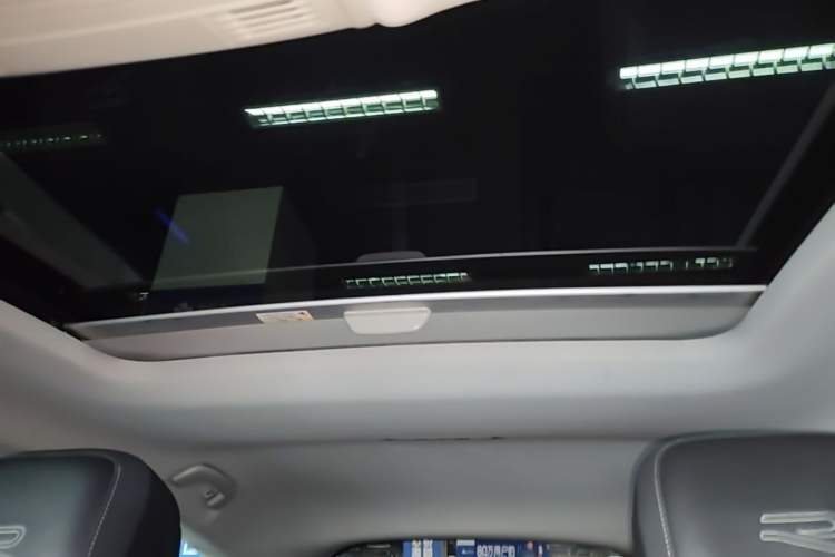 Used Volkswagen FAW-Volkswagen CC 2023 380TSI Striking Edition Headliner
