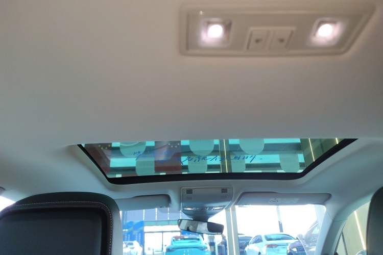 Used Volkswagen FAW-Volkswagen CC 2023 380TSI Striking Edition Headliner