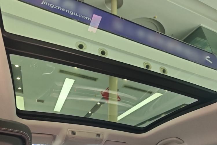 Used Volkswagen FAW-Volkswagen CC 2023 Hunting Vehicle 380TSI Hunter's Heart Edition Headliner