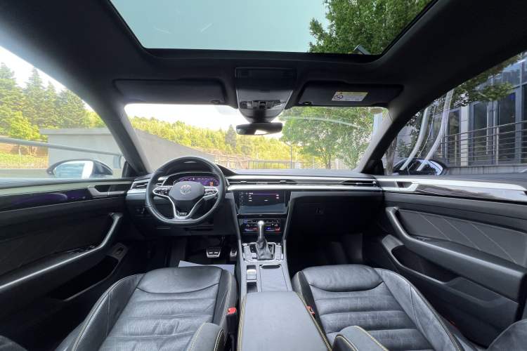 Used Volkswagen FAW-Volkswagen CC 2023 380TSI Striking Edition Interior 1
