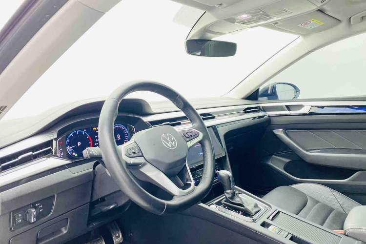 Used Volkswagen FAW-Volkswagen CC 2023 Hunting Vehicle 380TSI Hunter's Heart Edition Interior 1