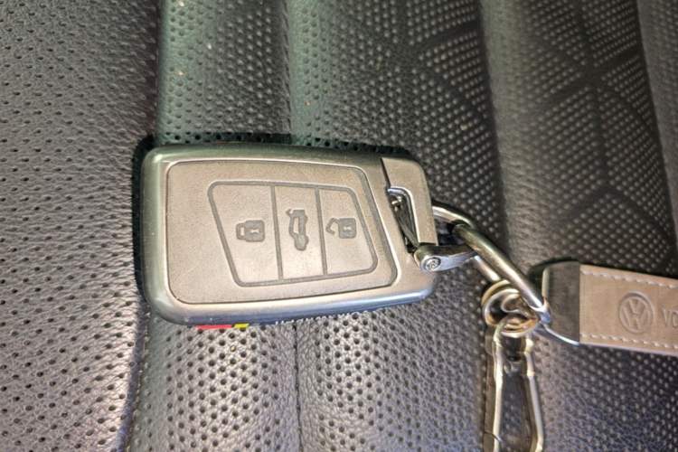 Used Volkswagen FAW-Volkswagen CC 2023 380TSI Striking Edition Interior 1