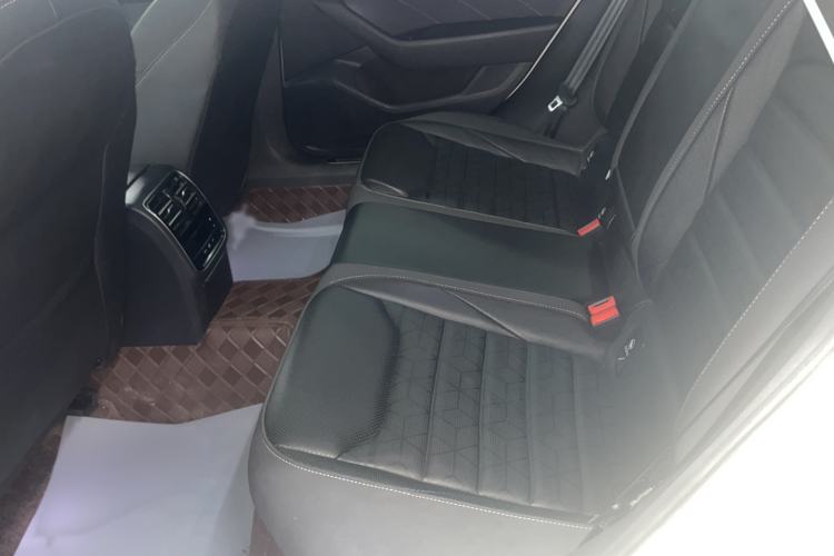 Used Volkswagen FAW-Volkswagen CC 2023 Hunting Vehicle 380TSI Hunter's Heart Edition Interior 2