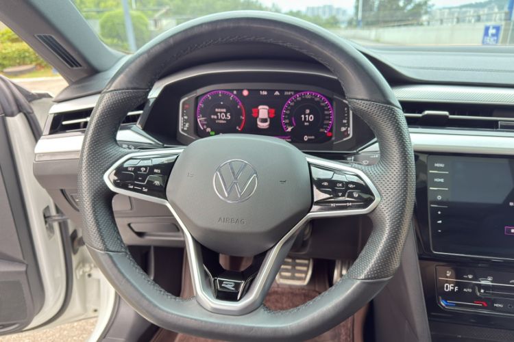 Used Volkswagen FAW-Volkswagen CC 2023 380TSI Striking Edition Interior 2
