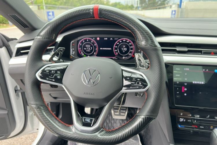 Used Volkswagen FAW-Volkswagen CC 2023 380TSI Striking Edition Interior 2