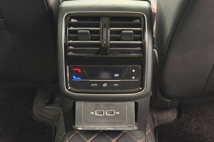 Used Volkswagen FAW-Volkswagen CC 2023 Adventure Vehicle 330TSI Hunter Vision Edition Interior 4