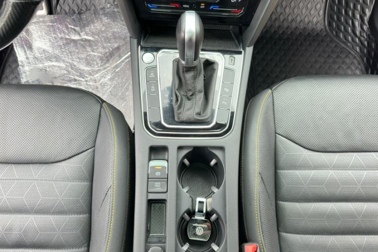 Used Volkswagen FAW-Volkswagen CC 2023 380TSI Striking Edition Interior 5