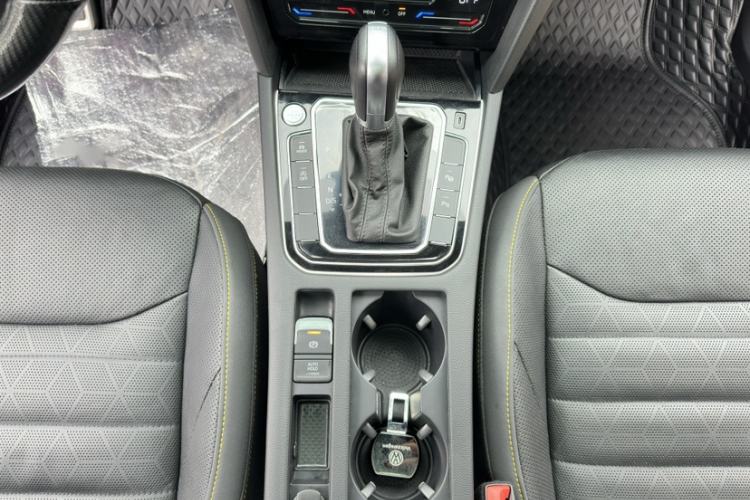 Used Volkswagen FAW-Volkswagen CC 2023 380TSI Striking Edition Interior 5