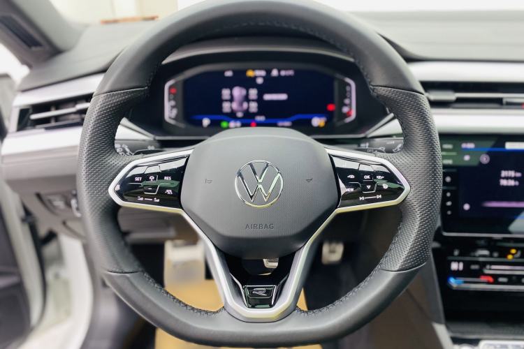 Used Volkswagen FAW-Volkswagen CC 2023 380TSI Striking Edition Interior 7