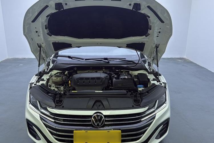 Used Volkswagen FAW-Volkswagen CC 2023 330TSI Ignite Edition Interior 7