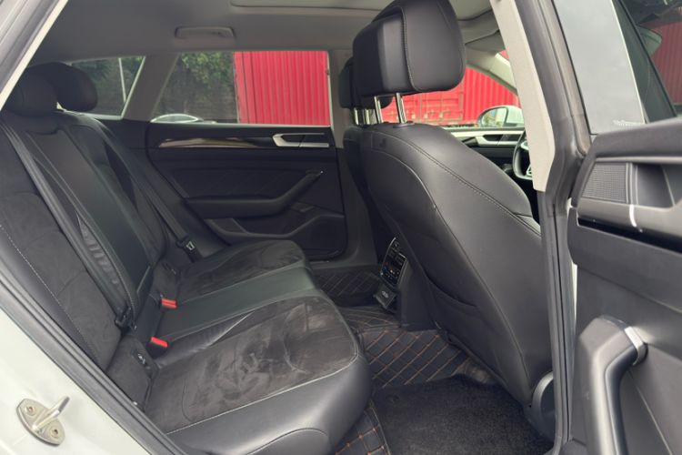 Used Volkswagen FAW-Volkswagen CC 2023 Adventure Vehicle 330TSI Hunter Vision Edition Interior 8