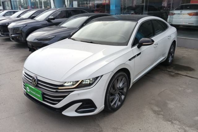 Volkswagen FAW-Volkswagen CC 2023 380TSI Striking Edition usata