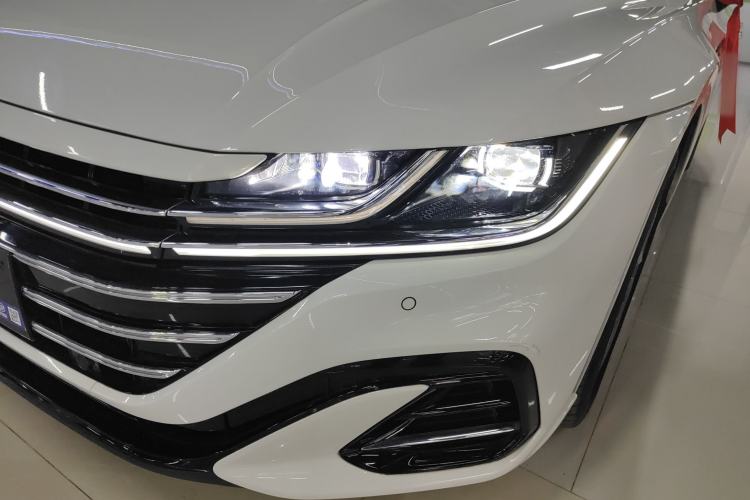 Used Volkswagen FAW-Volkswagen CC 2023 380TSI Striking Edition Left Front Headlight