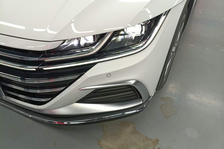 Used Volkswagen FAW-Volkswagen CC 2023 Hunting Vehicle 380TSI Hunter's Heart Edition Left Front Headlight