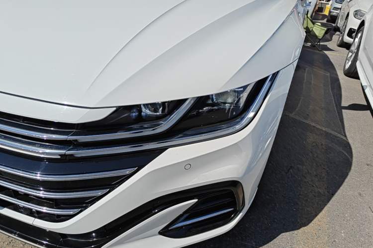 Used Volkswagen FAW-Volkswagen CC 2023 380TSI Striking Edition Left Front Headlight