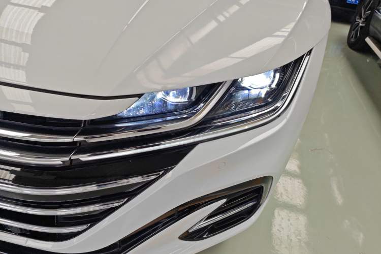 Used Volkswagen FAW-Volkswagen CC 2023 380TSI Striking Edition Left Front Headlight