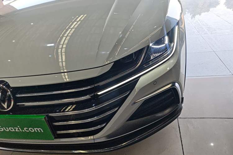 Used Volkswagen FAW-Volkswagen CC 2023 Hunting Vehicle 380TSI Hunter's Heart Edition Left Front Headlight