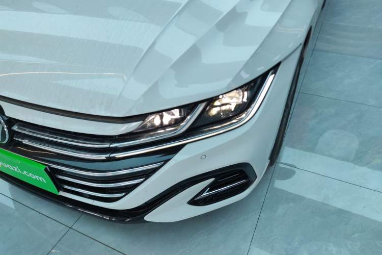 Used Volkswagen FAW-Volkswagen CC 2023 380TSI Striking Edition Left Front Headlight