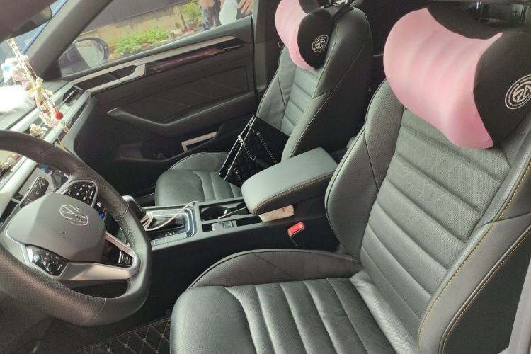 Used Volkswagen FAW-Volkswagen CC 2023 380TSI Glorious Edition Left Front Seat
