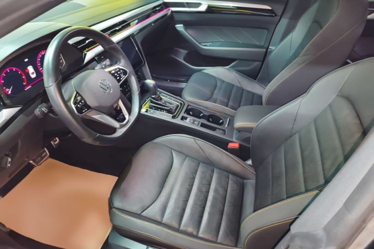 Used Volkswagen FAW-Volkswagen CC 2023 380TSI Striking Edition Left Front Seat