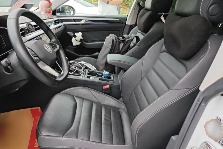 Used Volkswagen FAW-Volkswagen CC 2023 Hunting Vehicle 380TSI Hunter's Heart Edition Left Front Seat