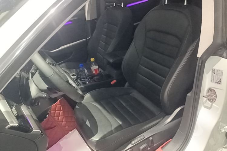 Used Volkswagen FAW-Volkswagen CC 2023 380TSI Striking Edition Left Front Seat