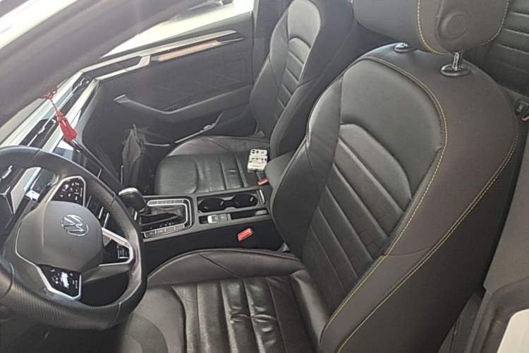 Used Volkswagen FAW-Volkswagen CC 2023 380TSI Striking Edition Left Front Seat