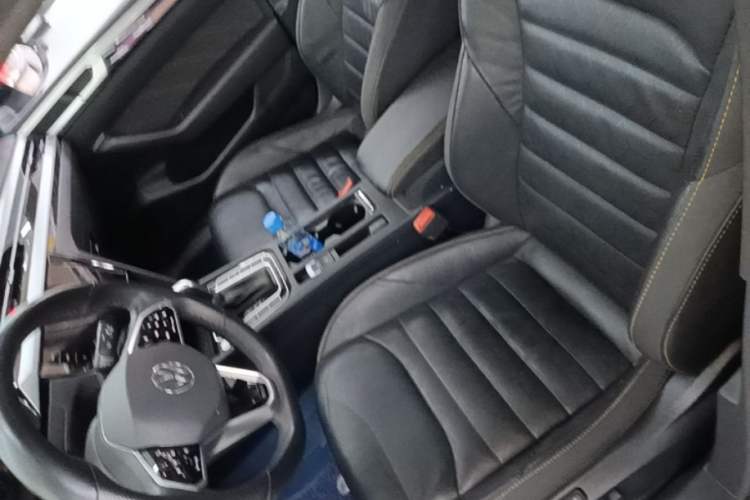 Used Volkswagen FAW-Volkswagen CC 2023 380TSI Striking Edition Left Front Seat