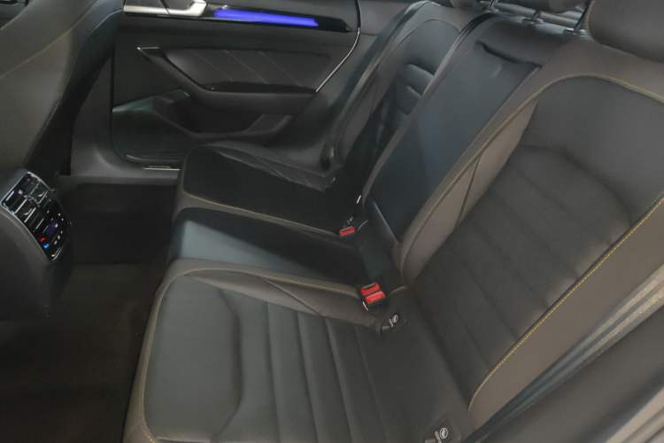 Used Volkswagen FAW-Volkswagen CC 2023 380TSI Striking Edition Left Rear Seat